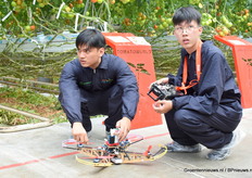 Het is niet voor niets een challenge, want makkelijk was het zeker niet. Er was opnieuw een pitstop nodig om de vlucht te kunnen voortzetten.